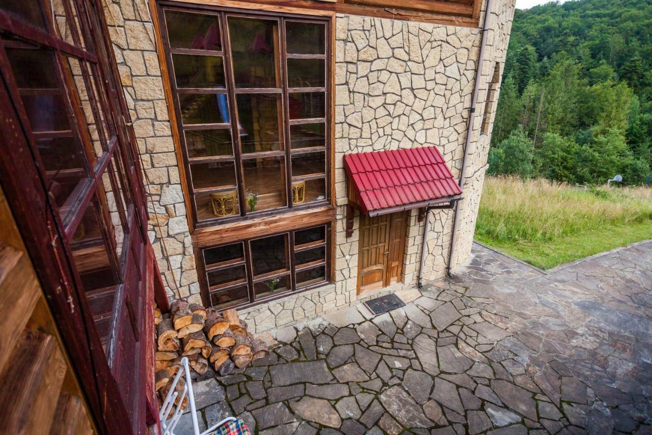 Hotel Альпина Jaremtsche Exterior foto