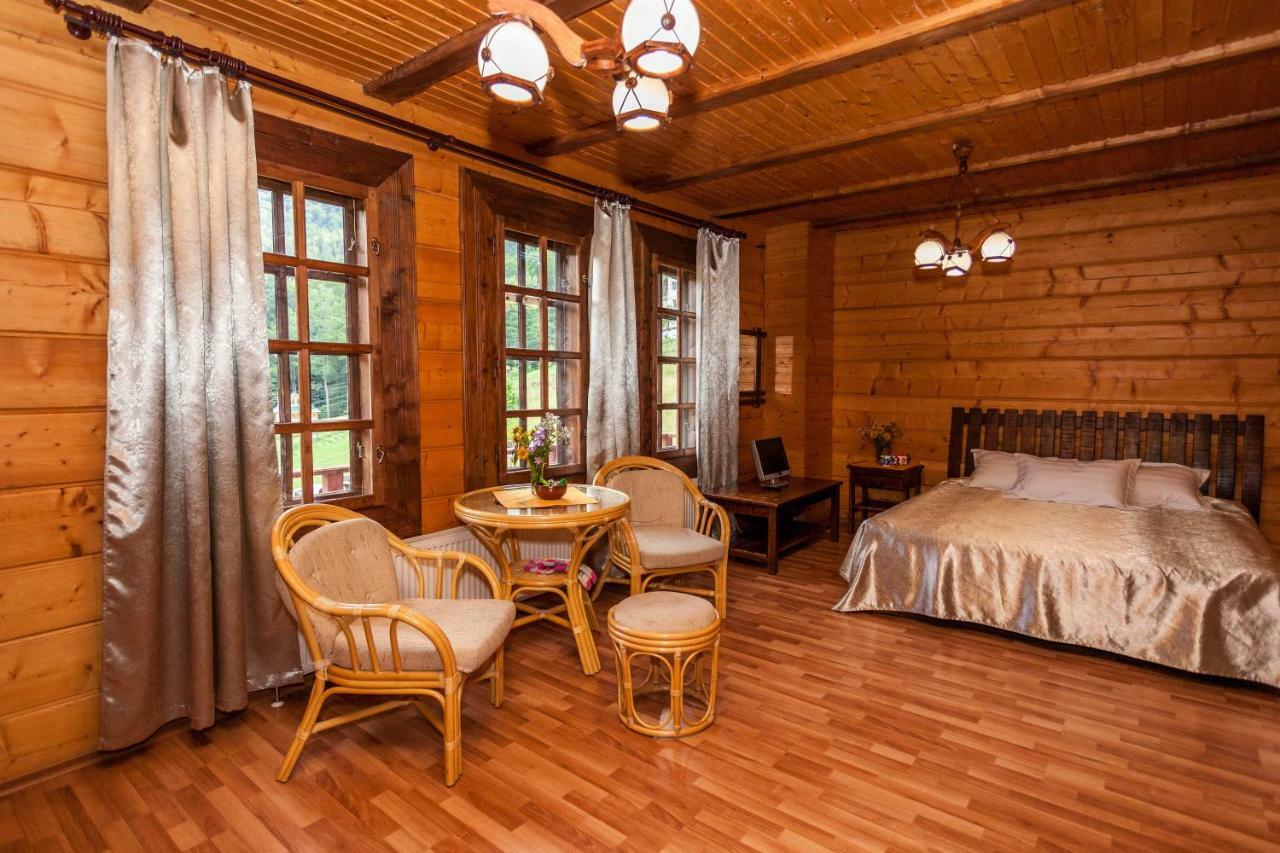 Hotel Альпина Jaremtsche Exterior foto